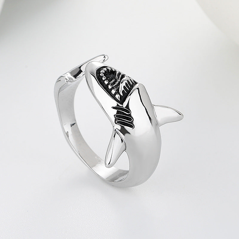 Retro Minimalist Open-End Womens Ring With A Great White Shark Design